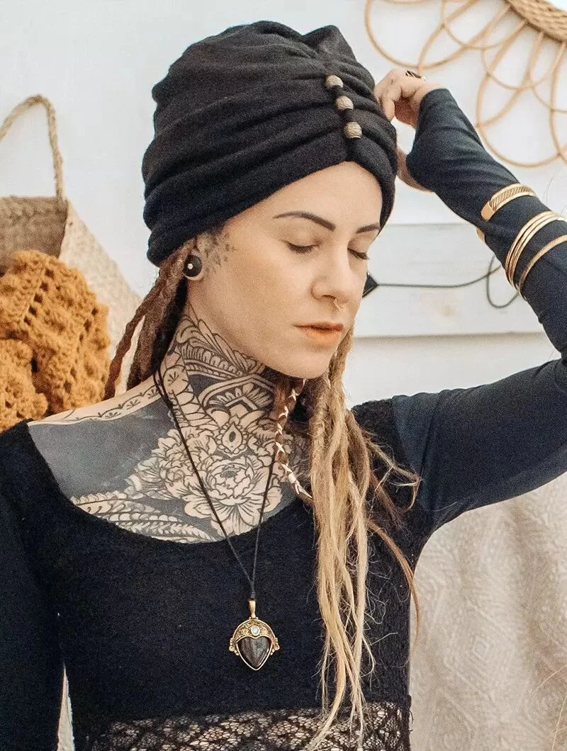 Bonnet à Perle "Aslany", Noir 2 Bonnet à Perle "Aslany", Noir – Image 2