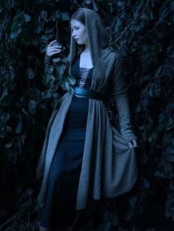 Gilet Châle à Capuche Et Manches Longues "Danaeriz", Vert Kaki -Magasin De Vêtements Pour Femmes chale a manches longues danaeriz vert kaki p image 333404 grande