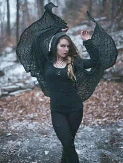 Gilet Châle En Crochet à Capuche Et Manches Longues "Danaeriz", Gris Bleuté 12 Gilet Châle En Crochet à Capuche Et Manches Longues "Danaeriz", Gris Bleuté -Magasin De Vêtements Pour Femmes chale en crochet a manches longues danaeriz gris bleute p image 337467 grande