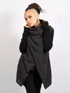 Gilet Crochet "Namkha Tisya", Noir