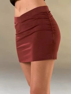 Jupe Courte Avec Détail Plissé "Eellaï", Terre De Sienne
