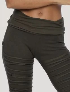 Legging Long "Jiko", Vert Kaki 9 Legging Long "Jiko", Vert Kaki -Magasin De Vêtements Pour Femmes legging long jiko vert kaki p image 346202 grande