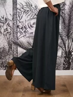 Pantalon Large évasé "Booh", Gris Anthracite -Magasin De Vêtements Pour Femmes pantalon large evase booh gris anthracite p image 333976 grande