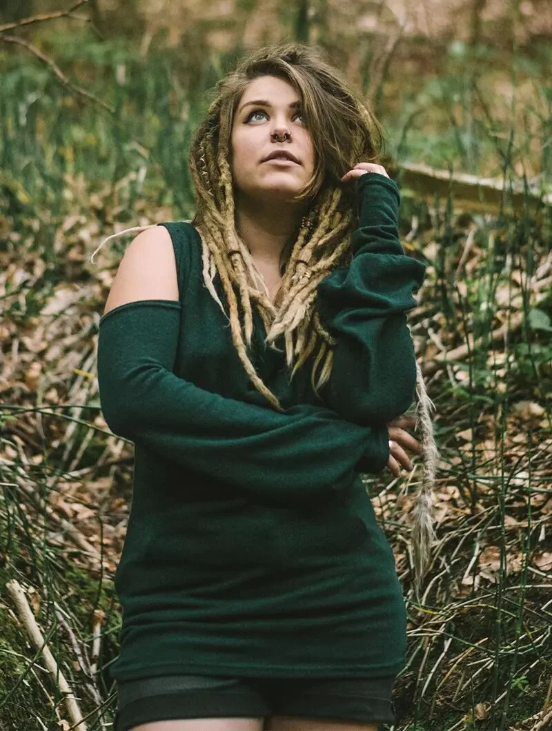 Pull épaules Dénudées "Elixir", Bleu Pétrole 2 Pull épaules Dénudées "Elixir", Bleu Pétrole – Image 2