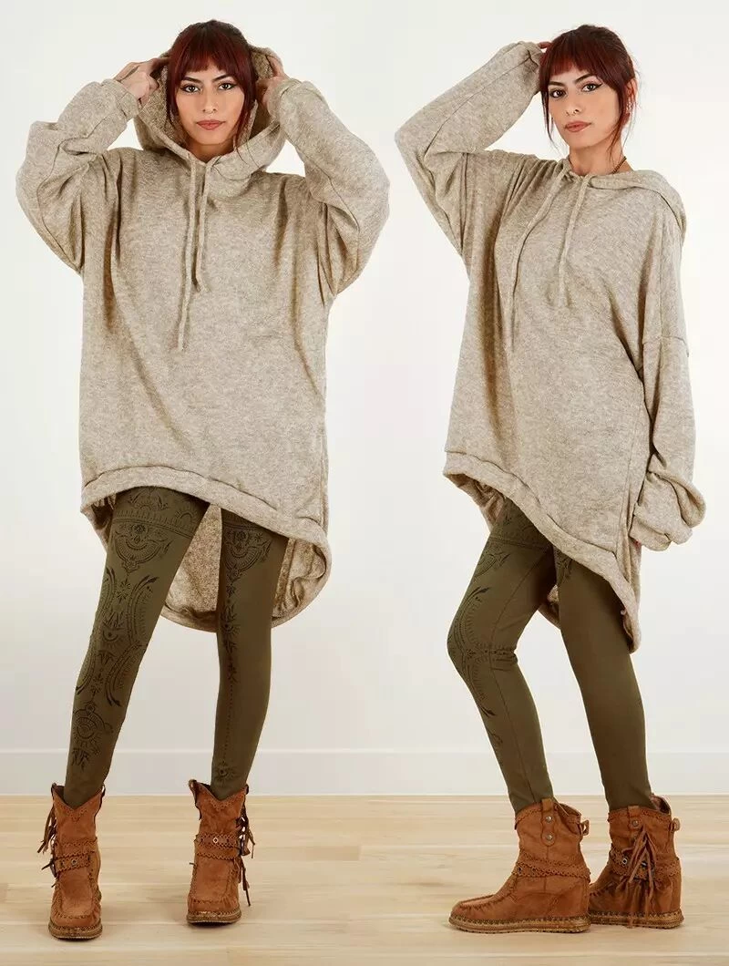 Pull Long Oversize à Capuche "Rashmi", Beige 4 Pull Long Oversize à Capuche "Rashmi", Beige – Image 4