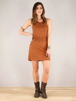 Robe Courte Sans Manches Imprimée "Vairë Anazra", Terre De Sienne -Magasin De Vêtements Pour Femmes robe courte imprimee vaire anazra terre de sienne p image 335296 grande