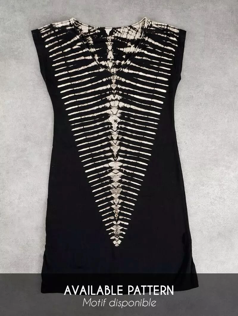 Robe "Crocodile", Noire 2 Robe "Crocodile", Noire – Image 2