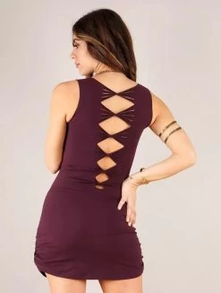 Robe Sans Manches Avec Dos Ouvert "Diamond", Prune
