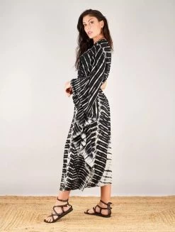 Robe Longue Caftan Asymétrique "Stafanie", Noir Et Beige -Magasin De Vêtements Pour Femmes robe longue caftan asymetrique stafanie noir et beige p image 332011 grande