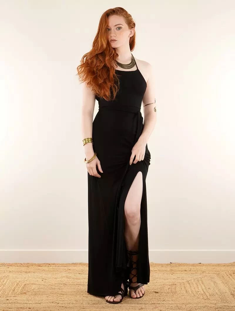 Robe Longue Fendue à Dos Nu "Oshi", Noir 2 Robe Longue Fendue à Dos Nu "Oshi", Noir – Image 2
