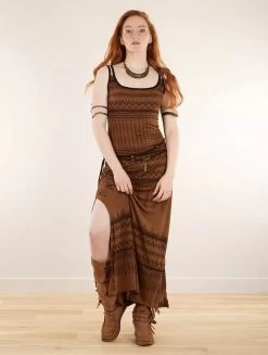Robe Longue Fendue Imprimée à Bretelles "Electra Aztec", Terre De Sienne -Magasin De Vêtements Pour Femmes robe longue fendue imprimee a bretelles electra aztec terre de sienne p image 340109 grande