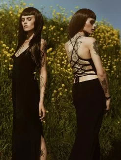 Robe Longue Fendue à Dos Nu "Sunee", Noire