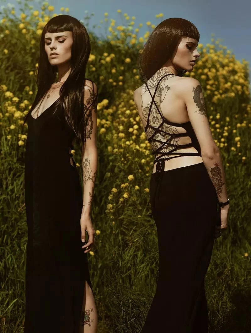 Robe Longue Fendue à Dos Nu "Sunee", Noire 1 Robe Longue Fendue à Dos Nu "Sunee", Noire