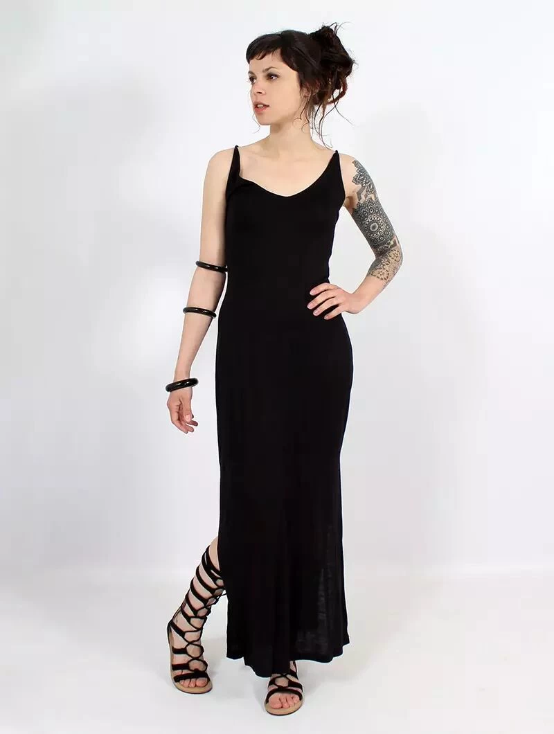 Robe Longue Fendue à Dos Nu "Sunee", Noire 2 Robe Longue Fendue à Dos Nu "Sunee", Noire – Image 2