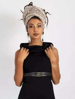 Robe Courte Asymétrique à Gros Col "Louve", Noir -Magasin De Vêtements Pour Femmes robe louve noir p image 329705 grande