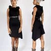 Robe Courte Asymétrique à Gros Col "Louve", Noir