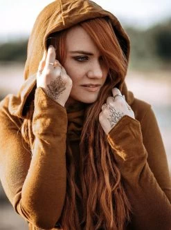 Robe Pull "Käliskä", Rouille Et Noir -Magasin De Vêtements Pour Femmes robe pull kaliska rouille et noir p image 343990 grande