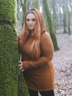 Robe Pull à Capuche "Karmäa", Rouille -Magasin De Vêtements Pour Femmes robe pull karmaa rouille p image 326401 grande