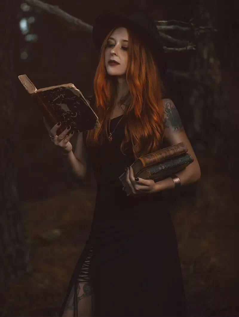 Robe Sans Manches "Aryäa", Noir 2 Robe Sans Manches "Aryäa", Noir – Image 2