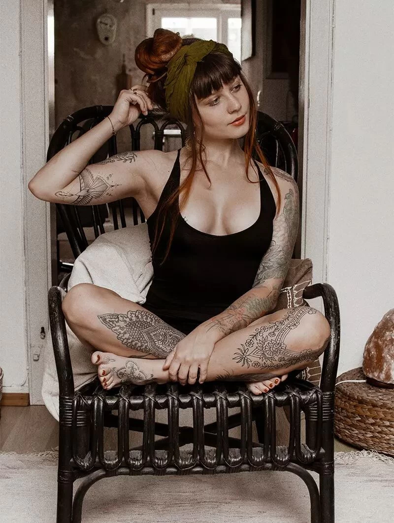 Robe Courte Dos Nu "Sunee", Noir 2 Robe Courte Dos Nu "Sunee", Noir – Image 2