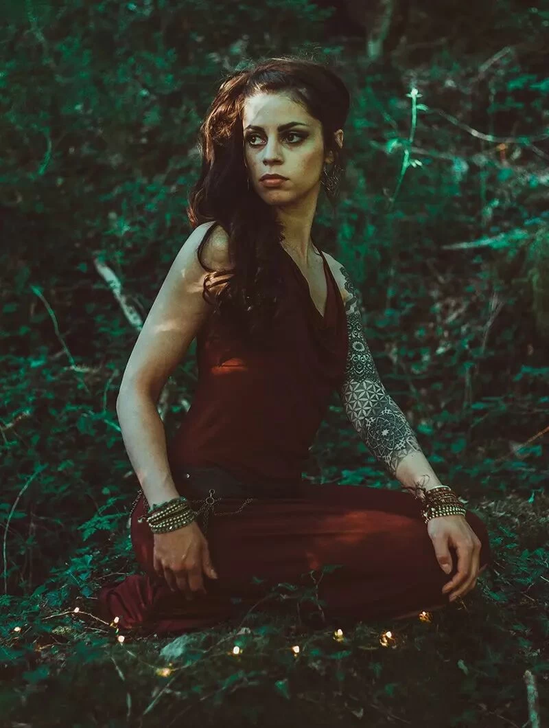 Robe "Trisha", Bordeaux 5 Robe "Trisha", Bordeaux – Image 5