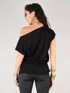 T-shirt Loose à Col Bateau "Kayäazü", Noir 11 T-shirt Loose à Col Bateau "Kayäazü", Noir -Magasin De Vêtements Pour Femmes t shirt loose a col bateau kayaazu noir p image 334121 grande