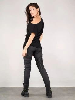 T-shirt Loose à Col Bateau "Kayäazü", Noir 13 T-shirt Loose à Col Bateau "Kayäazü", Noir -Magasin De Vêtements Pour Femmes t shirt loose a col bateau kayaazu noir p image 334123 grande