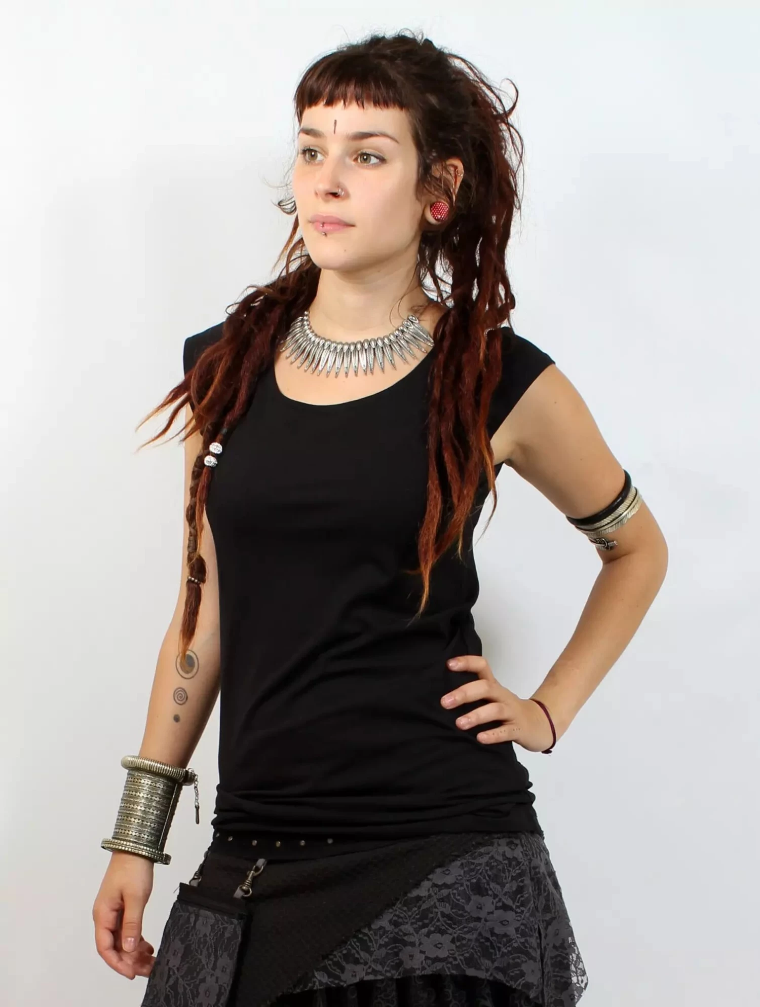 Top Manche Courte Avec Dos En Dentelle "Enlit", Noir 2 Top Manche Courte Avec Dos En Dentelle "Enlit", Noir – Image 2